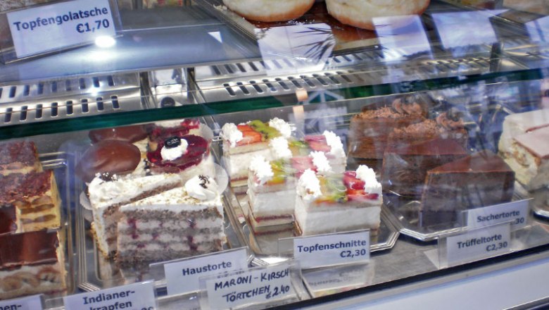 Mehlspeisenvitrine, © Mario Koller Mehlspeisenvitrine, © Mario Koller