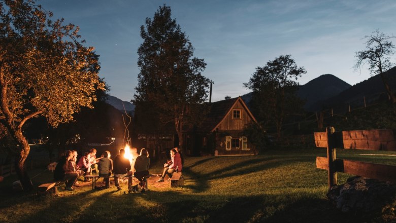 Der Feuerplatz - Kommunikation unter freiem Himmel!, © Feriengut Moarhof Der Feuerplatz - Kommunikation unter freiem Himmel!, © Feriengut Moarhof