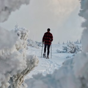 Schneeschuhwandern in den Wiener Alpen, © Niederösterreich Werbung/ Pavel Danek Schneeschuhwandern in den Wiener Alpen, © Niederösterreich Werbung/ Pavel Danek