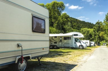 Urlaub am Campingplatz, © istock/ querbeet