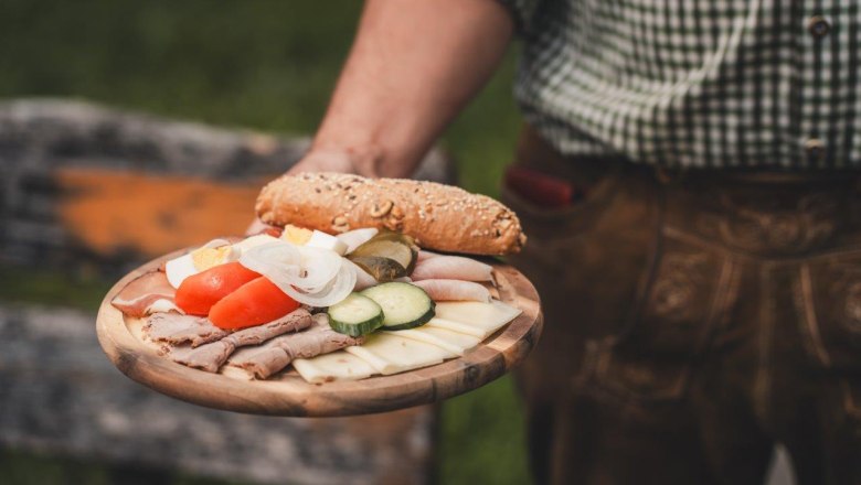 Mostheuriger Almhaus Hochkogel, © Gerald Demolsky Mostheuriger Almhaus Hochkogel, © Gerald Demolsky