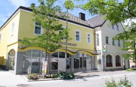 Bankstelle Hainfeld, © Raiffeisenbank Traisen-Gölsental Bankstelle Hainfeld, © Raiffeisenbank Traisen-Gölsental