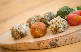 Schafkäse-Bällchen, © schwarz-koenig.at Schafkäse-Bällchen, © schwarz-koenig.at