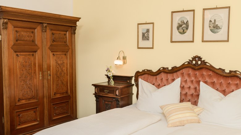 Zimmer, © Rita Newman Zimmer, © Rita Newman