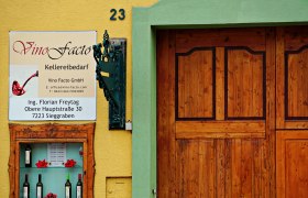 Heuriger Fam. Freytag, © Wiener Alpen Heuriger Fam. Freytag, © Wiener Alpen