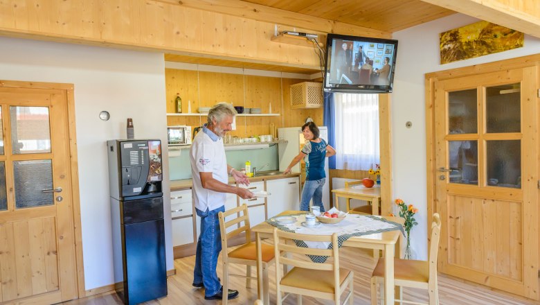 gaestehaus-aquilin-aufenthaltsraum, © Familie Nimpfer gaestehaus-aquilin-aufenthaltsraum, © Familie Nimpfer