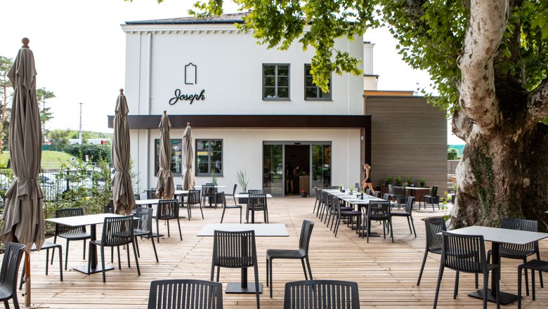 Hotel Restaurant Joseph, Terrasse, © Anna Thell Hotel Restaurant Joseph, Terrasse, © Anna Thell