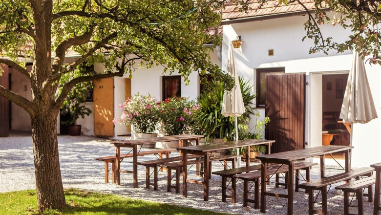 Innenhof, © Weingut am Berg Innenhof, © Weingut am Berg