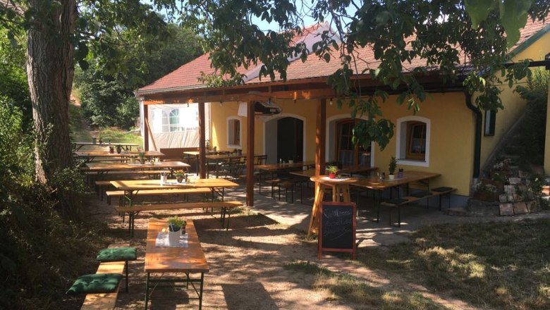 Wein Kunst Treff Wieser, © Alexander Wieser Wein Kunst Treff Wieser, © Alexander Wieser