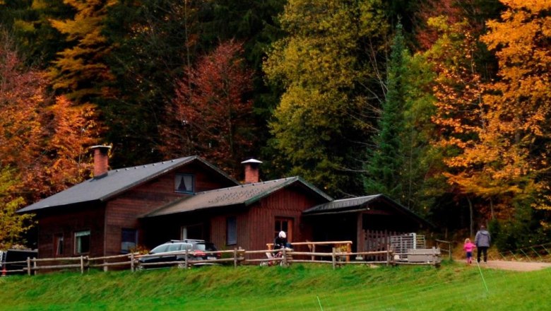 Waldhaus des Trialhof Schaureith, © Familie Enöckl Waldhaus des Trialhof Schaureith, © Familie Enöckl