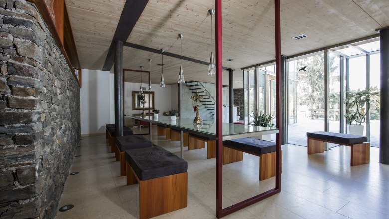 Verkostungsraum Weingut Erich Machherndl_c_Monika Loeff, © Monika Loeff Verkostungsraum Weingut Erich Machherndl_c_Monika Loeff, © Monika Loeff