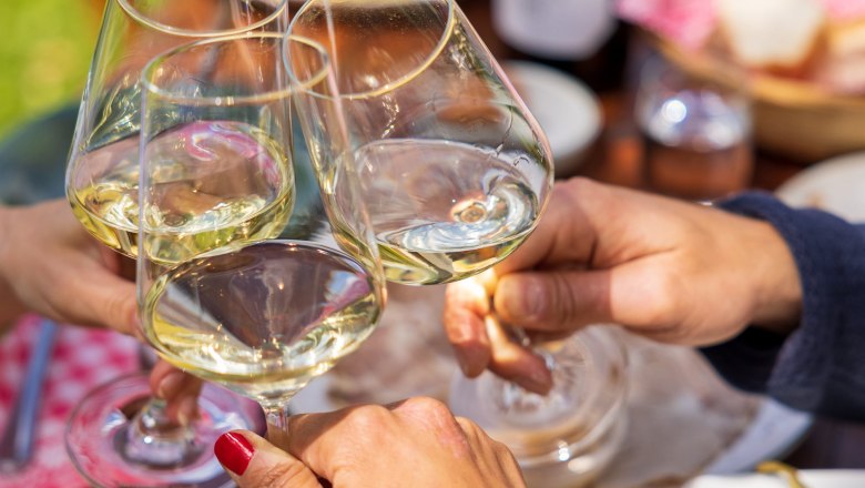 Zum Wohle!, © Florian Lechner Zum Wohle!, © Florian Lechner