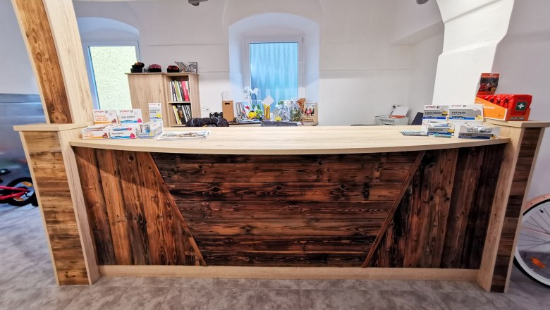 Emfpangstresen bei cmb sportivo, © Ybbsbach Sport Emfpangstresen bei cmb sportivo, © Ybbsbach Sport