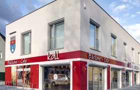 Fachgeschäft mit Café in Lanzenkirchen, © Koll GmbH Fachgeschäft mit Café in Lanzenkirchen, © Koll GmbH