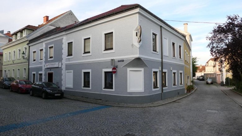 Hotel-Restaurant Mediterraneo Außenansicht, © Mediterraneo Ybbs Hotel-Restaurant Mediterraneo Außenansicht, © Mediterraneo Ybbs