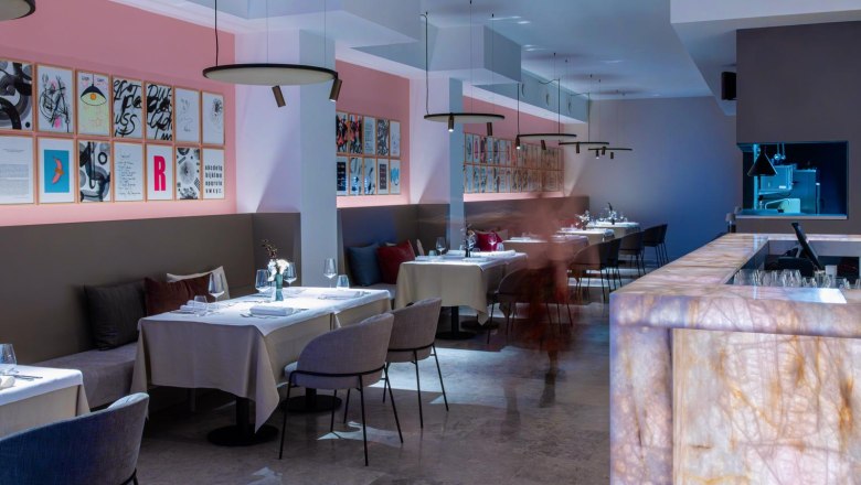 TDR-Restaurant WÖBER innen, © Restaurant Wöber Restaurant innen mehrere gedeckte Tische