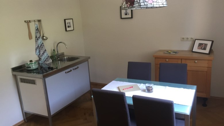 Küche in der ehemaligen Bahnwärterwohnung, © M. Schorn Küche in der ehemaligen Bahnwärterwohnung, © M. Schorn