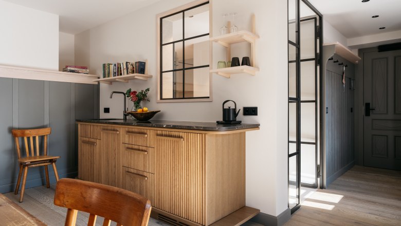 Zimmer mit Küche Refugium, © Gregor Hofbauer Zimmer mit Küche Refugium, © Gregor Hofbauer