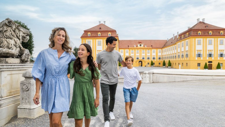 Schloss Hof_Wurnig_06508© Schloß Schönbrunn Kultur- und Betriebsges.m.b.H. - Severin Wurnig_web, © SKB_Severin Wurnig Schloss Hof_Wurnig_06508© Schloß Schönbrunn Kultur- und Betriebsges.m.b.H. - Severin Wurnig_web, © SKB_Severin Wurnig