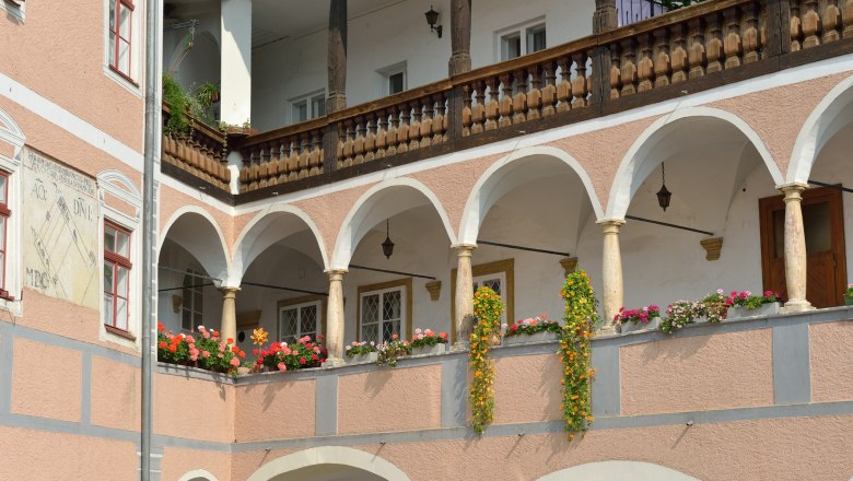 Schloss Rossatz, © MG Rossatz-Arnsdorf_Gregor Semrad Schloss Rossatz, © MG Rossatz-Arnsdorf_Gregor Semrad