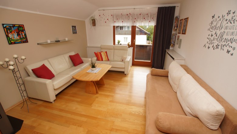 Wohnzimmer in der Ferienwohnung Steiner, © Gertrude Steiner Wohnzimmer in der Ferienwohnung Steiner, © Gertrude Steiner