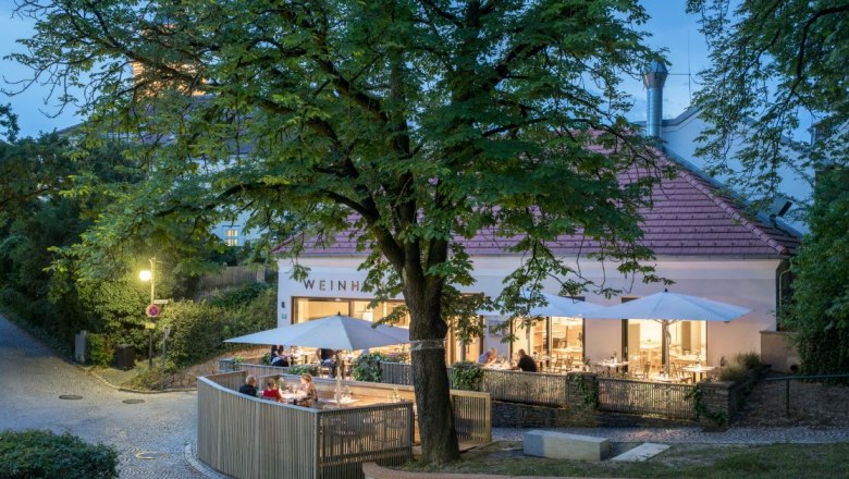 Weinhaus außen, © Weinhaus Kirchberg Gmbh Weinhaus außen, © Weinhaus Kirchberg Gmbh