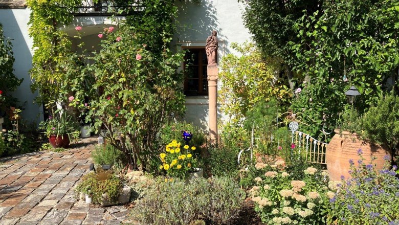 garten-am-renaissancehof-kerschner, © Mostviertel Tourismus, Eva Stern garten-am-renaissancehof-kerschner, © Mostviertel Tourismus, Eva Stern