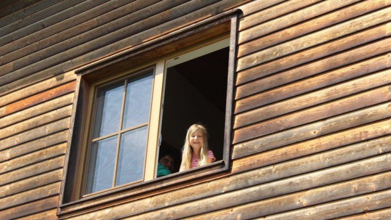 Fenstergucker am Ferienhof Kirchau, © Ferienhof Kirchau Fenstergucker am Ferienhof Kirchau, © Ferienhof Kirchau