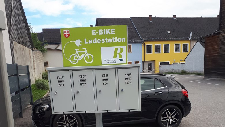 E-Bike Ladestation Rastenfeld, © Marktgemeinde Rastenfeld E-Bike Ladestation Rastenfeld, © Marktgemeinde Rastenfeld