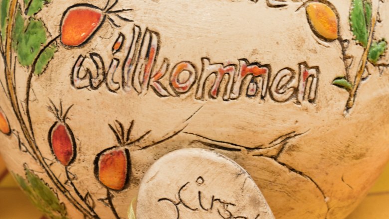 Dekorationsartikel im Hagebuttendesign, © Fotografin Renate Dekorationsartikel im Hagebuttendesign, © Fotografin Renate