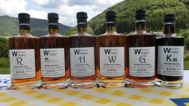 Wachauer Whiskysortiment beim Kausl, © Marillenhof Kausl Wachauer Whiskysortiment beim Kausl, © Marillenhof Kausl