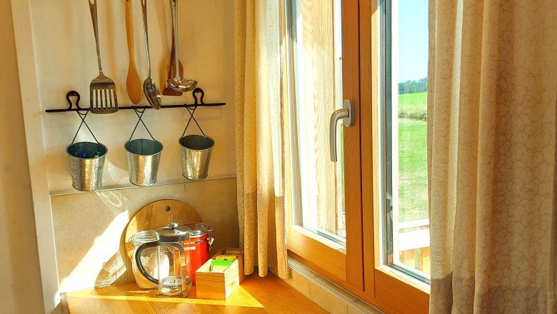 Mrs.Green Teil Küche mit Aussicht, © Nina Susanne Himmelmaier Mrs.Green Teil Küche mit Aussicht, © Nina Susanne Himmelmaier