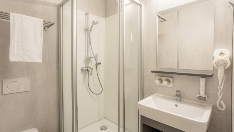 Dusche, © A. Weber GmbH Dusche, © A. Weber GmbH