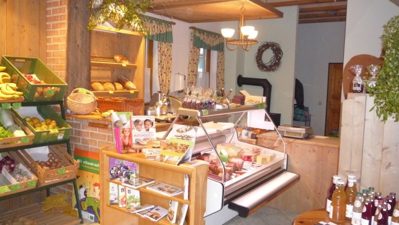 Sortiment im Nibelungen Bioladen, © Nibelungen Bioladen Sortiment im Nibelungen Bioladen, © Nibelungen Bioladen