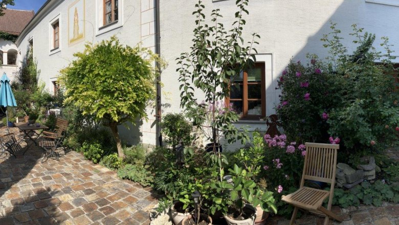 garten-am-renaissancehof-kerschner, © Mostviertel Tourismus, Eva Stern garten-am-renaissancehof-kerschner, © Mostviertel Tourismus, Eva Stern