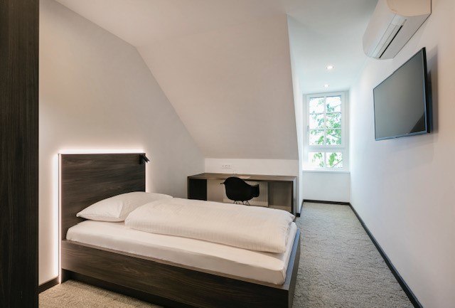 Fliegerzimmer Einzel, © Tauroa GmbH Fliegerzimmer Einzel, © Tauroa GmbH