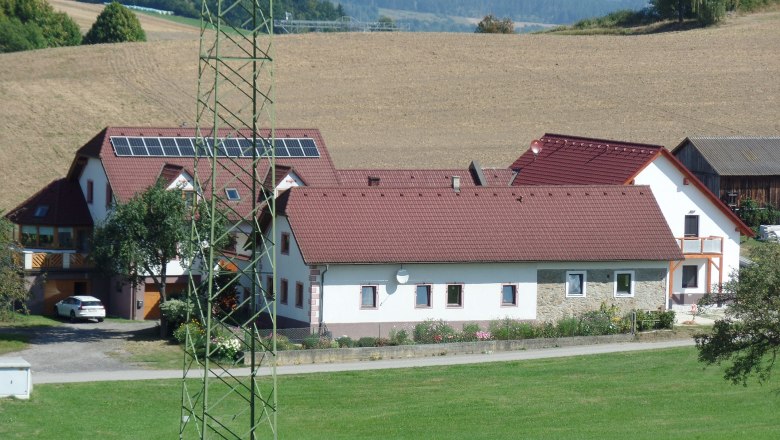 Ansicht Süd, © Hofbauer-Hof, Fotograf Josef Hofbauer Ansicht Süd, © Hofbauer-Hof, Fotograf Josef Hofbauer