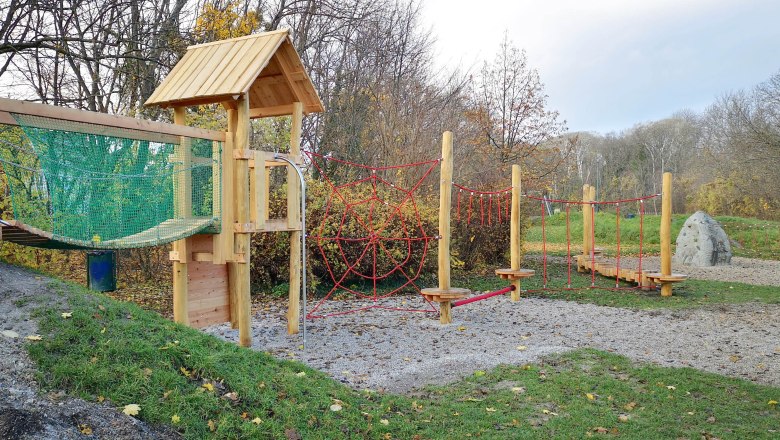naturspielplatz-kottingbrunn_copyright-marktgemeinde-kottingbrunn, © Marktgemeinde Kottingbrunn naturspielplatz-kottingbrunn_copyright-marktgemeinde-kottingbrunn, © Marktgemeinde Kottingbrunn