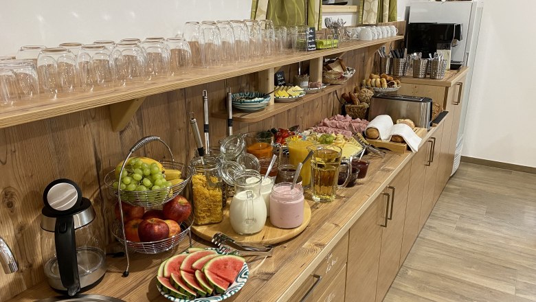 Frühstücksbuffet, © Hofbauer-Hof, Fotograf Josef Hofbauer Frühstücksbuffet, © Hofbauer-Hof, Fotograf Josef Hofbauer
