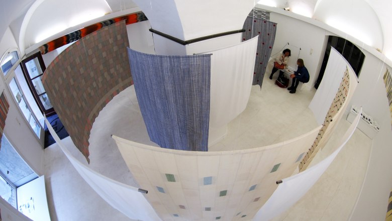 Galerie Göttlicher, © © Galerie Göttlicher Galerie Göttlicher, © © Galerie Göttlicher