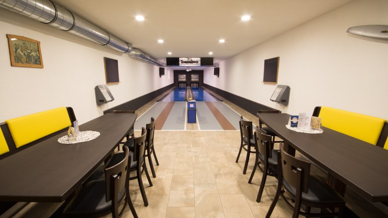 Kegelbahn Komplettansicht, © GasthausSchmidtmayer Kegelbahn Komplettansicht, © GasthausSchmidtmayer