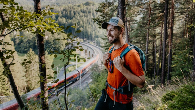 Unterwegs am Bahnwanderweg Semmering., © Nicole Seiser Unterwegs am Bahnwanderweg Semmering., © Nicole Seiser