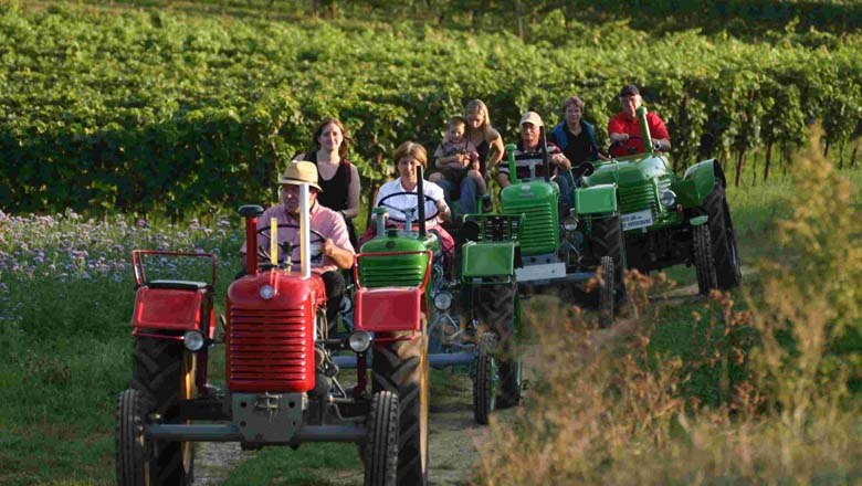 Traktorwandern, © Rudi Weiß Traktorwandern, © Rudi Weiß