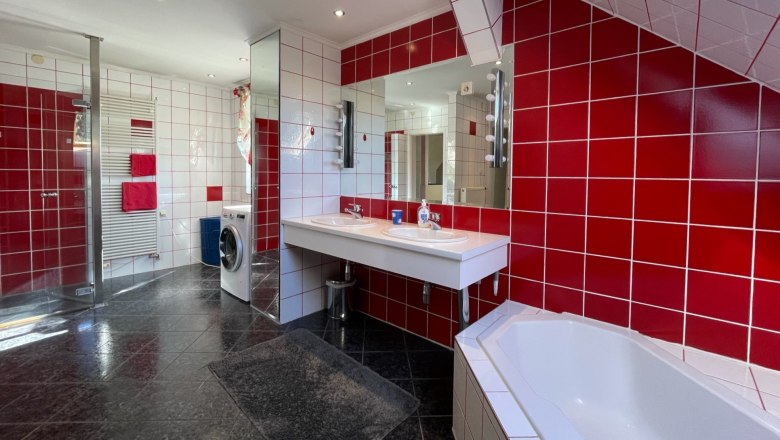 Bad, © Vivian Knor Bad, © Vivian Knor