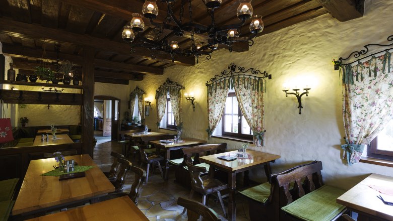 Heurigenlokal innen, © Monika Loeff Heurigenlokal innen, © Monika Loeff