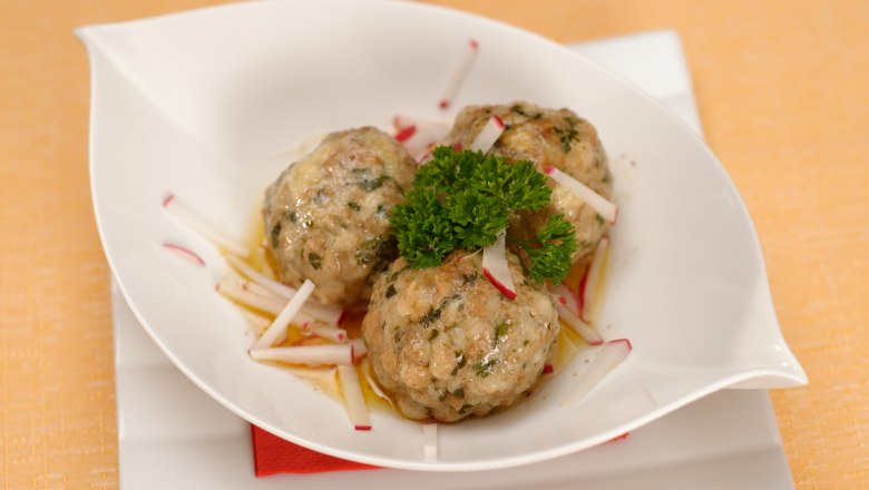 Unkrautknödel, © Foto Bauer Unkrautknödel, © Foto Bauer