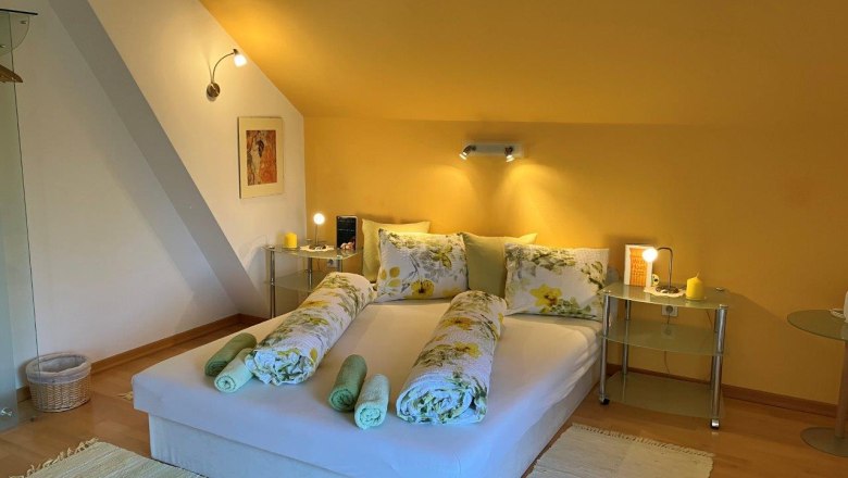 Schlafzimmer Obergeschoß, © Familie Schlager Schlafzimmer Obergeschoß, © Familie Schlager