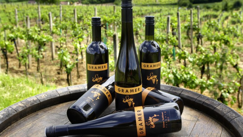 heurigenlokal-familie-gramer-innenfotostudio-wurstat-2, © fotostudio-wurst.at heurigenlokal-familie-gramer-innenfotostudio-wurstat-2, © fotostudio-wurst.at