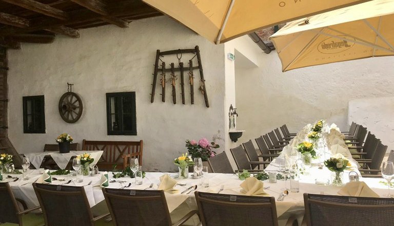 Innenhof Rathauskeller Melk, © Rathauskeller Melk Innenhof Rathauskeller Melk, © Rathauskeller Melk