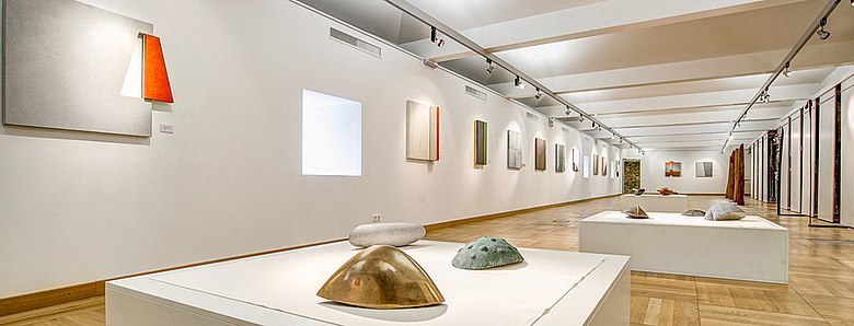 Dachgalerie mit Aussteller Günter Wolfsberger, © Benno Bertl Dachgalerie mit Aussteller Günter Wolfsberger, © Benno Bertl